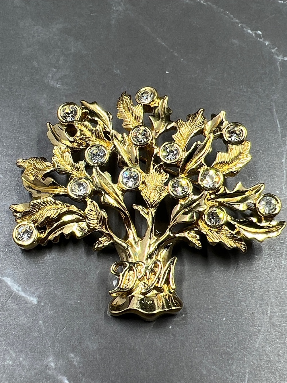 Vintage AVON Gold Rhinestone Tree of Life Brooch Pin